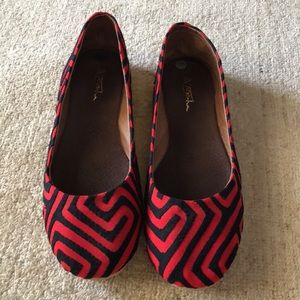 Teysha handmade flats